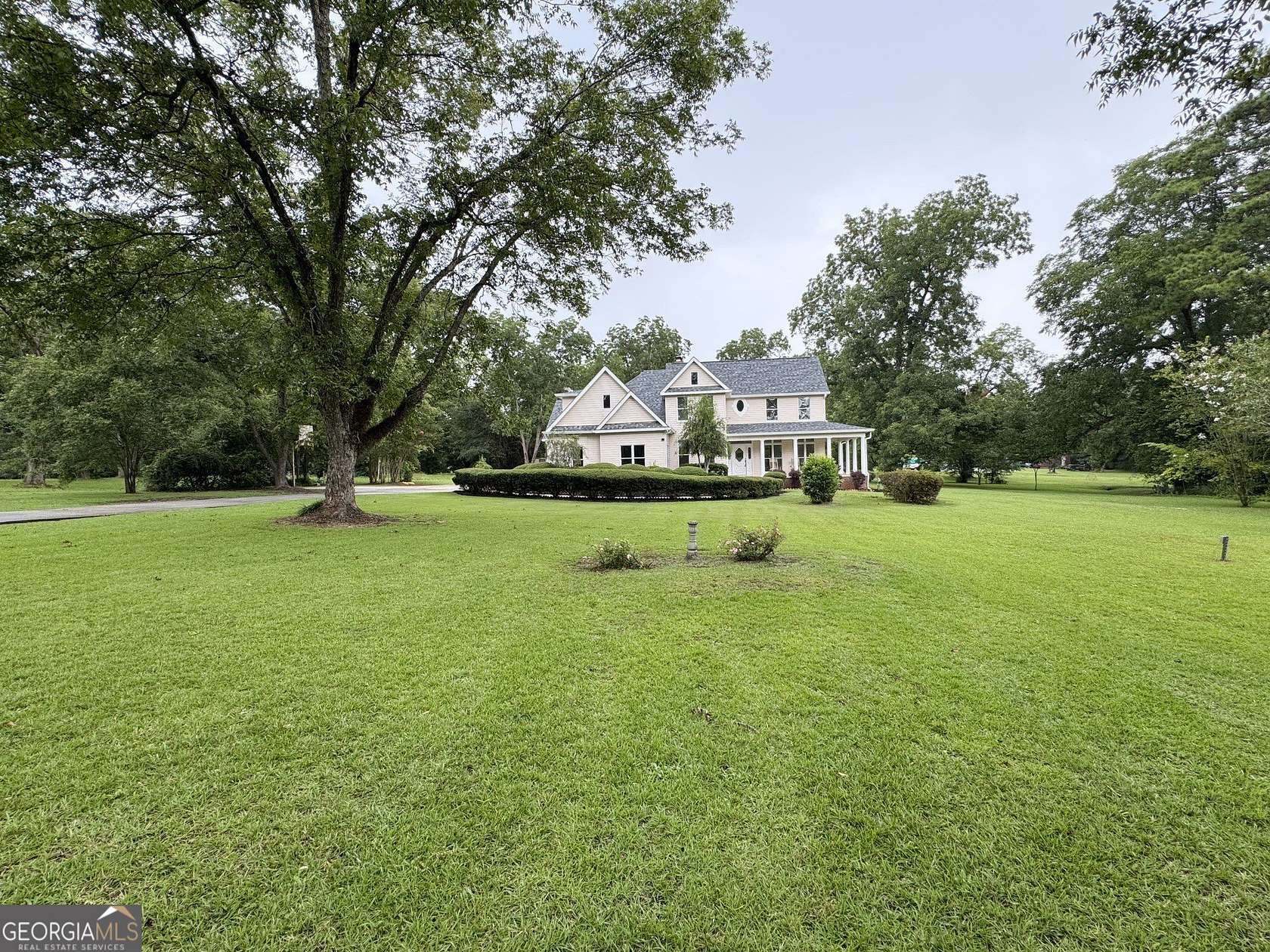 2.88 Acres of Land with Home for Sale in Kathleen, Georgia