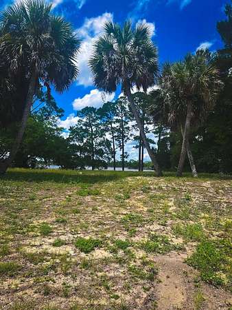 0.18 Acres of Land for Sale in Carrabelle, Florida