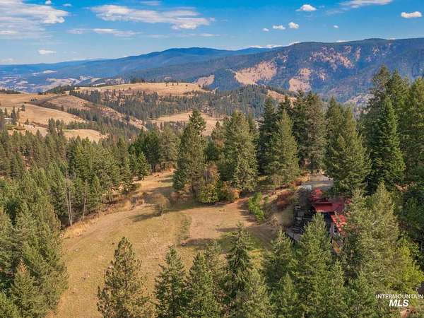 4.73 Acres of Land with Home for Sale in Grangeville, Idaho