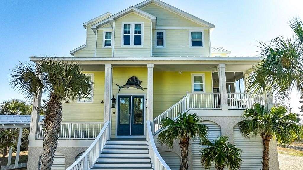 4 Acres of Land with Home for Sale in Carrabelle, Florida