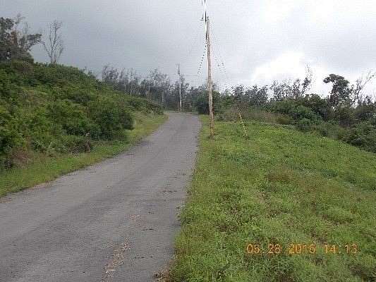 91.8 Acres of Land for Sale in Captain Cook, Hawaii
