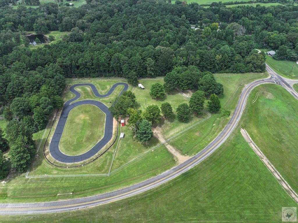 5.28 Acres of Mixed-Use Land for Sale in New Boston, Texas