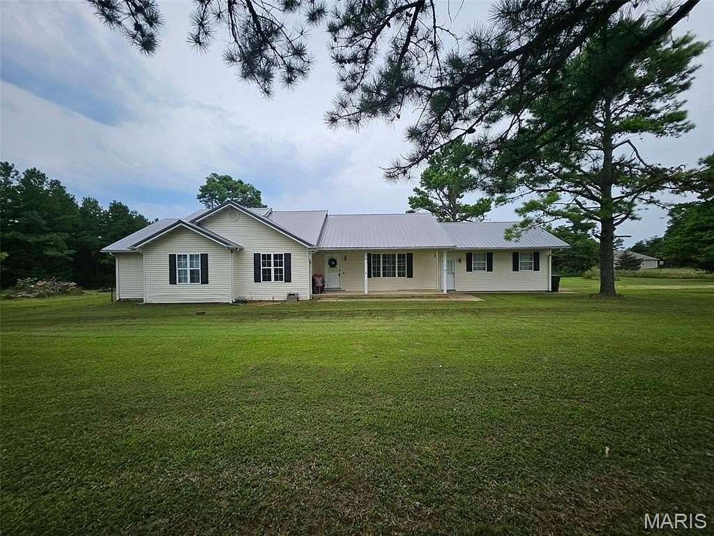 4 Acres of Land with Home for Sale in Plato, Missouri
