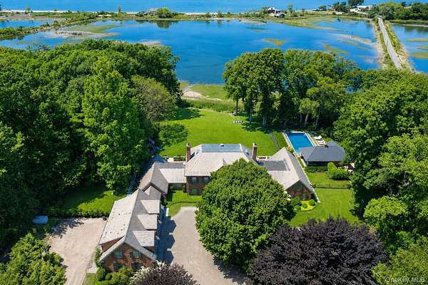 4 Acres of Land with Home for Sale in Locust Valley, New York