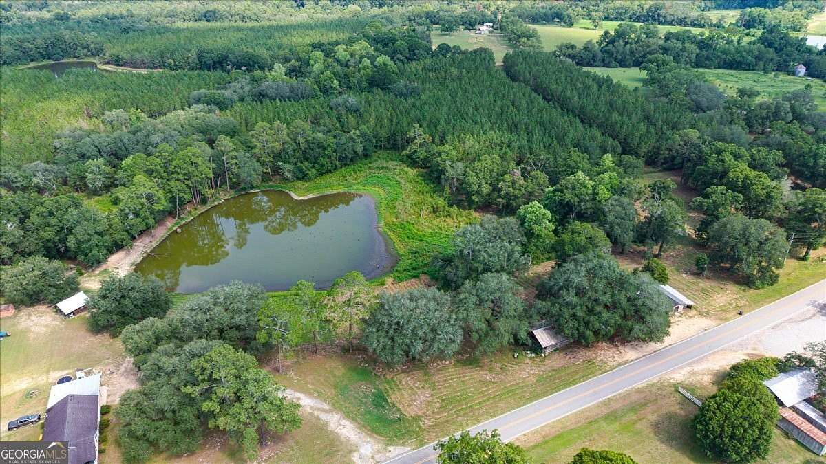 5.86 Acres of Land for Sale in Glennville, Georgia