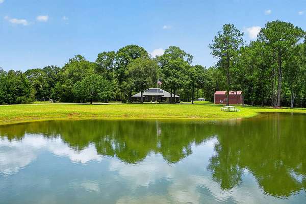 7.5 Acres of Land with Home for Sale in Lawtey, Florida