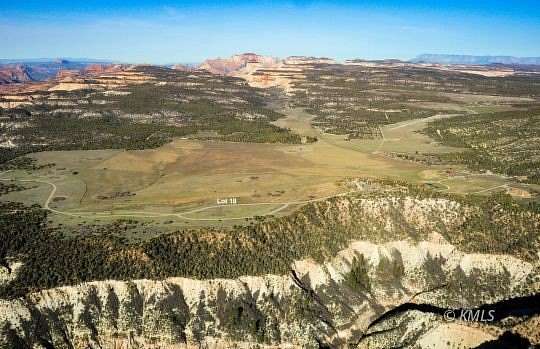 3.38 Acres of Residential Land for Sale in Mount Carmel, Utah