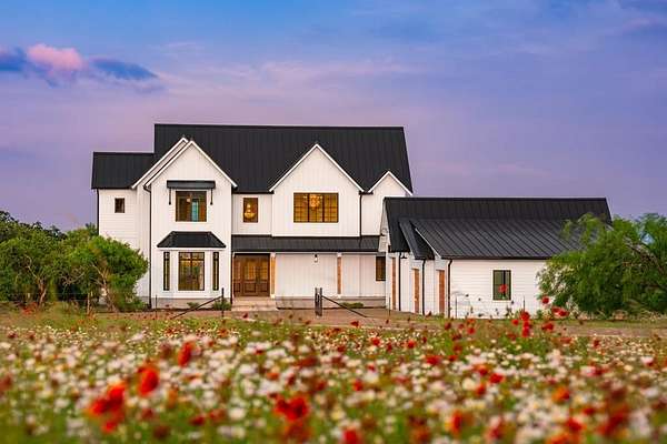 5.75 Acres of Land with Home for Sale in Fredericksburg, Texas