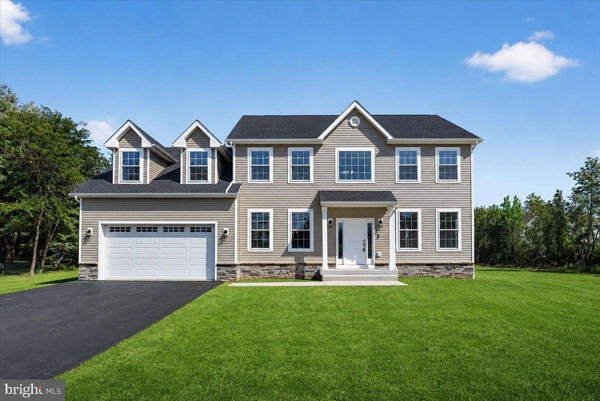 1.5 Acres of Land with Home for Sale in Pennington, New Jersey