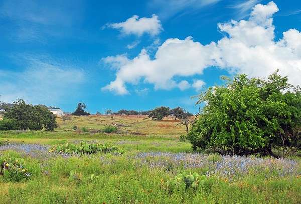 26 Acres of Land for Sale in Fredericksburg, Texas