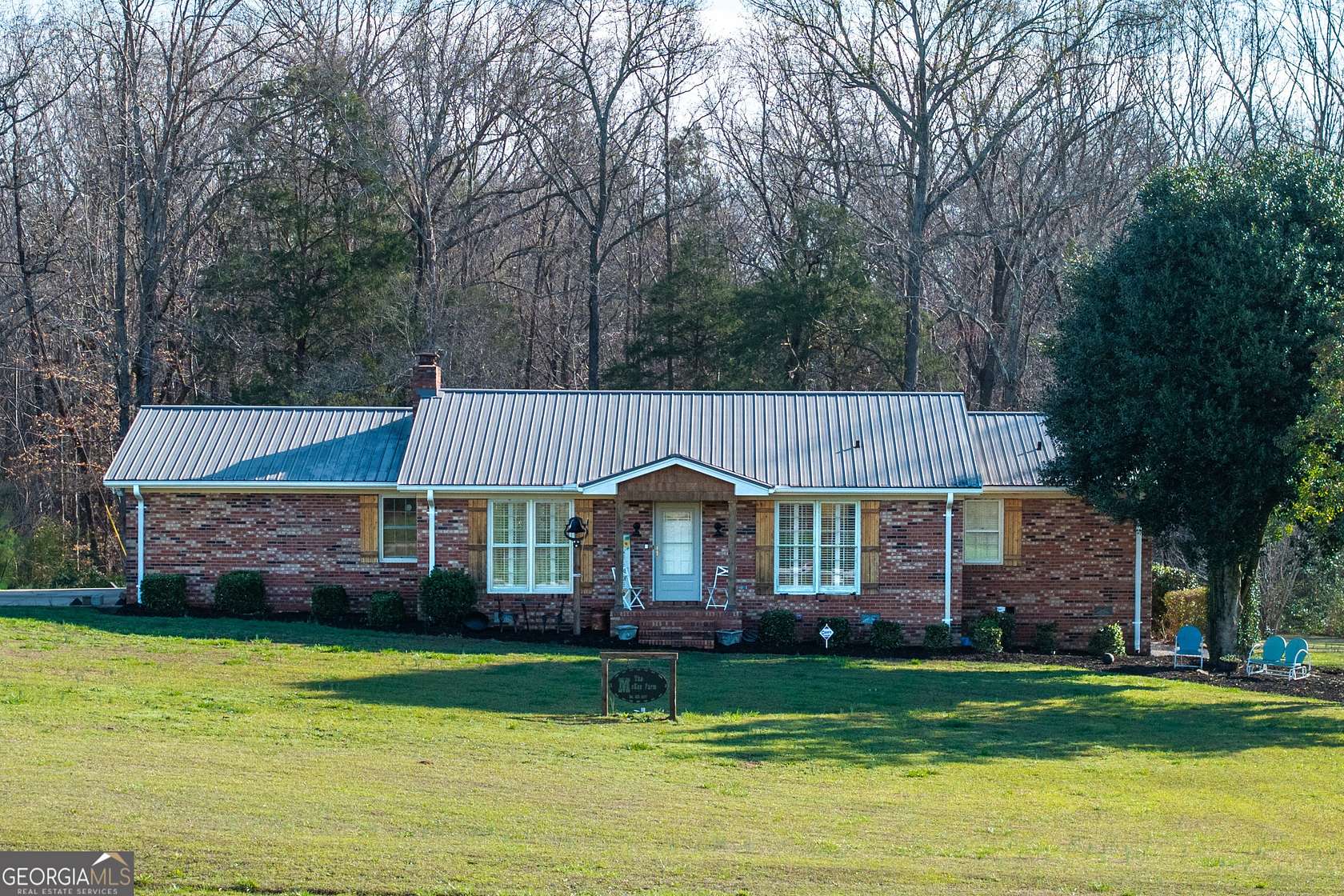 10 Acres of Land with Home for Sale in Dewy Rose, Georgia