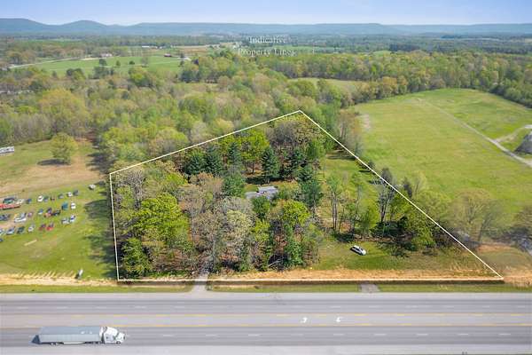 5.68 Acres of Improved Mixed-Use Land for Sale in Morrison, Tennessee