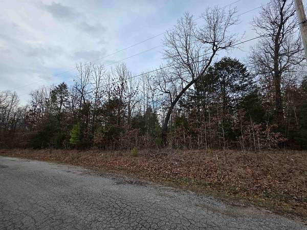 2.33 Acres of Residential Land for Sale in Cherokee Village, Arkansas