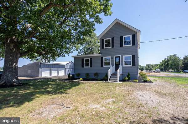 1.5 Acres of Land with Home for Sale in Buena, New Jersey
