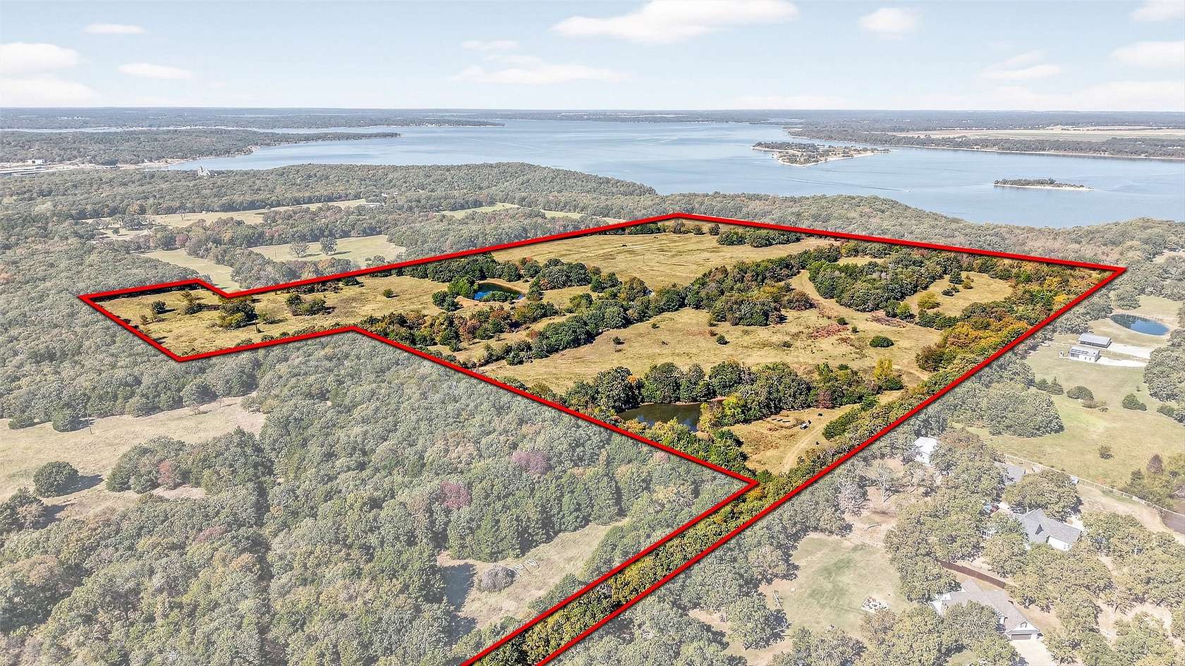 72.8 Acres of Land for Sale in Pottsboro, Texas