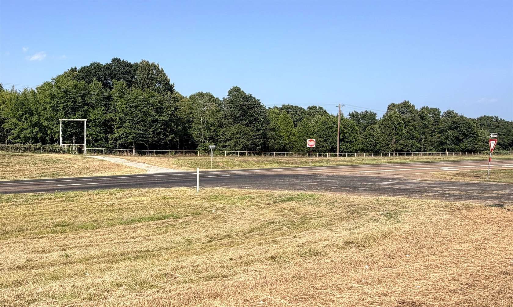 85 Acres of Land for Sale in Athens, Texas