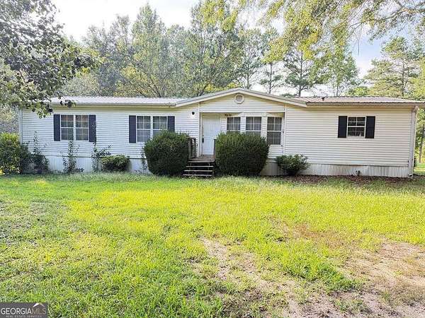 11 Acres of Recreational Land with Home for Sale in Bremen, Georgia
