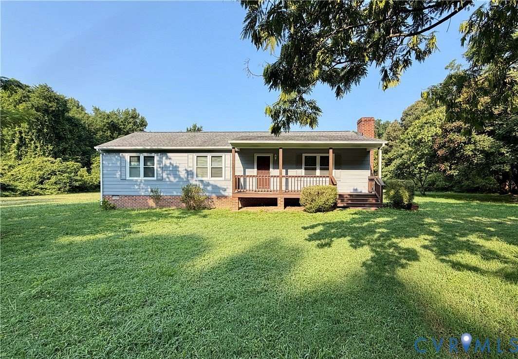 Land with Home for Lease in Chester, Virginia