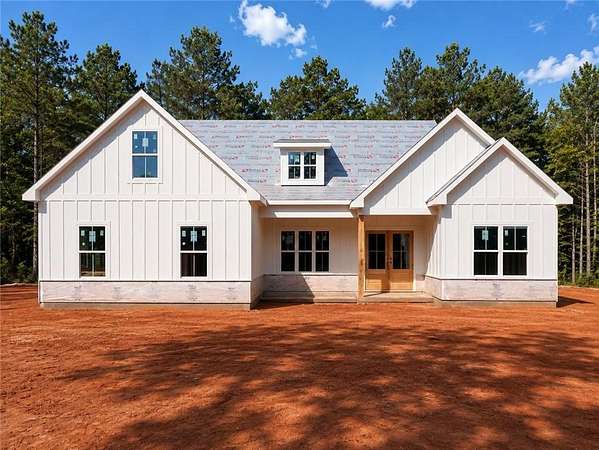 3.64 Acres of Land with Home for Sale in Valley, Alabama