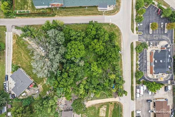 1 Acre of Mixed-Use Land for Sale in Fox River Grove, Illinois