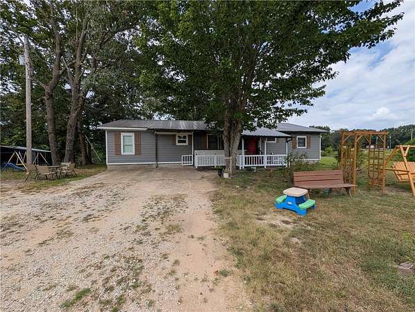 2 Acres of Land with Home for Sale in Harrison, Arkansas
