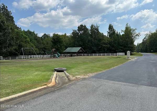 2.88 Acres of Residential Land for Sale in Tignall, Georgia