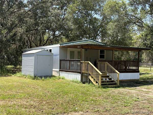 5 Acres of Land with Home for Sale in Dunnellon, Florida