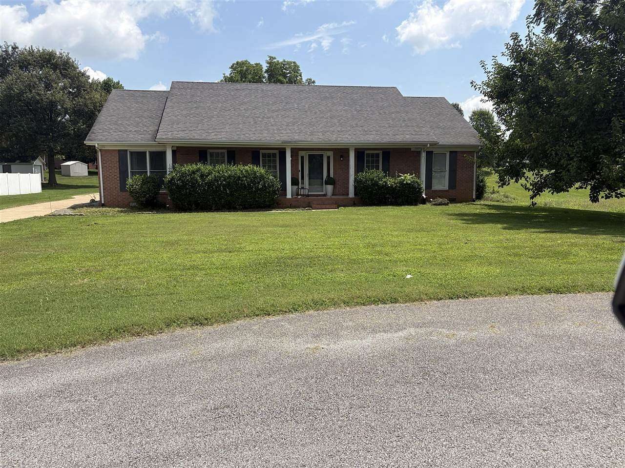 2.6 Acres of Land with Home for Sale in Bowling Green, Kentucky