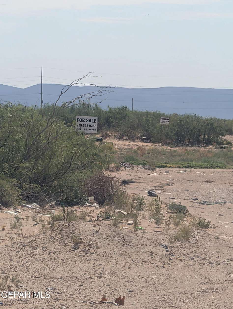 0.56 Acres of Mixed-Use Land for Sale in El Paso, Texas