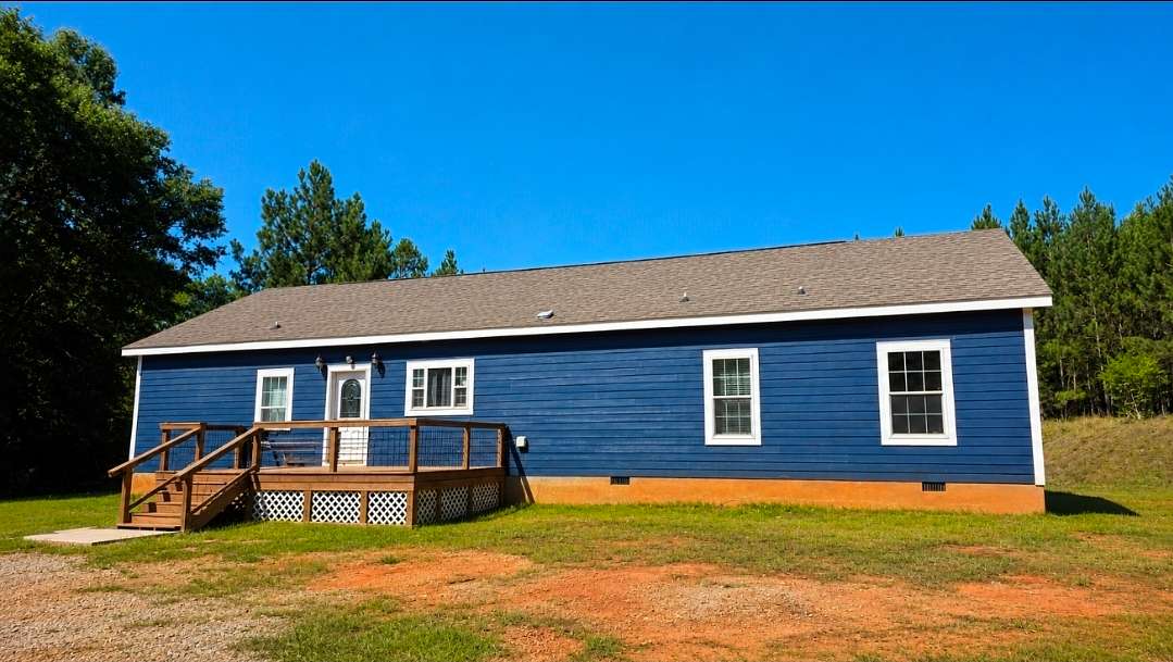 20 Acres of Land with Home for Sale in Madison, Georgia