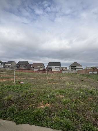 0.62 Acres of Residential Land for Sale in Clarksville, Tennessee