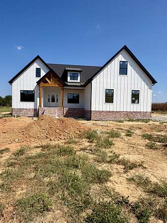 2.3 Acres of Land with Home for Sale in Cottontown, Tennessee