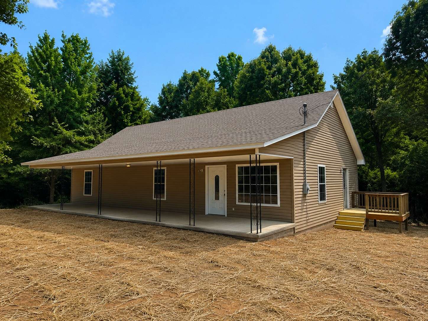 20.5 Acres of Land with Home for Sale in Ethridge, Tennessee