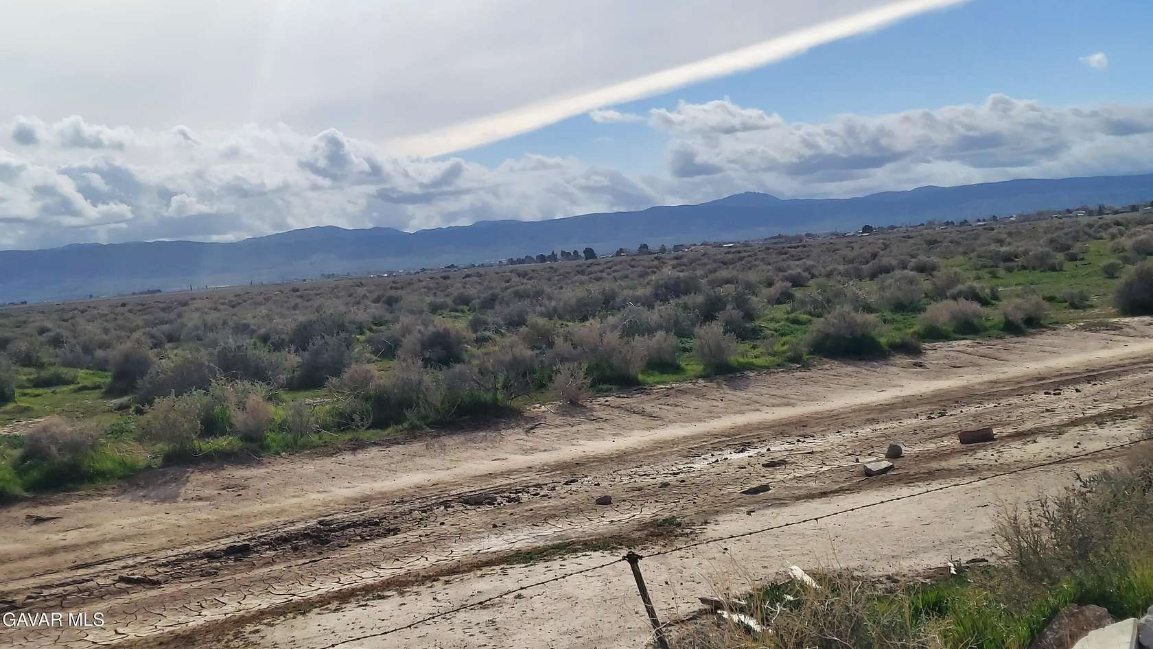 2.55 Acres of Land for Sale in Lancaster, California