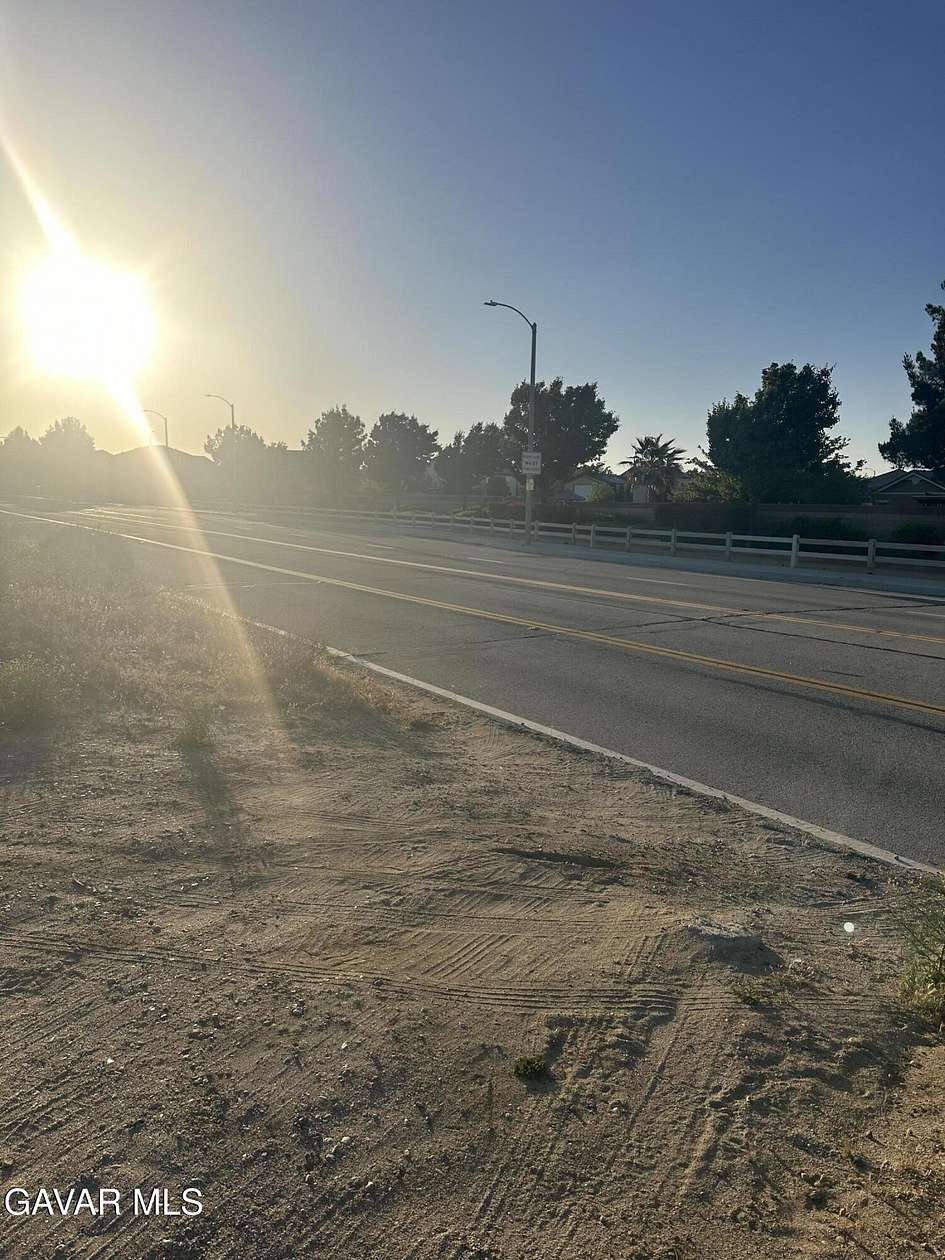 4.73 Acres of Residential Land for Sale in Lancaster, California