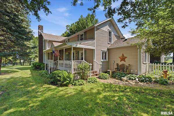 16.8 Acres of Land with Home for Sale in Alexis, Illinois