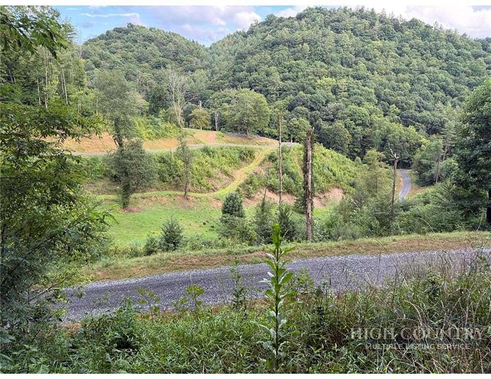 10.3 Acres of Land for Sale in Lansing, North Carolina