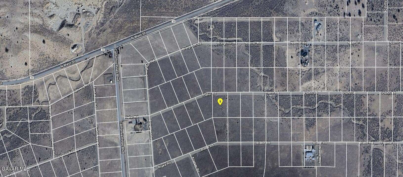0.94 Acres of Residential Land for Sale in Alturas, California