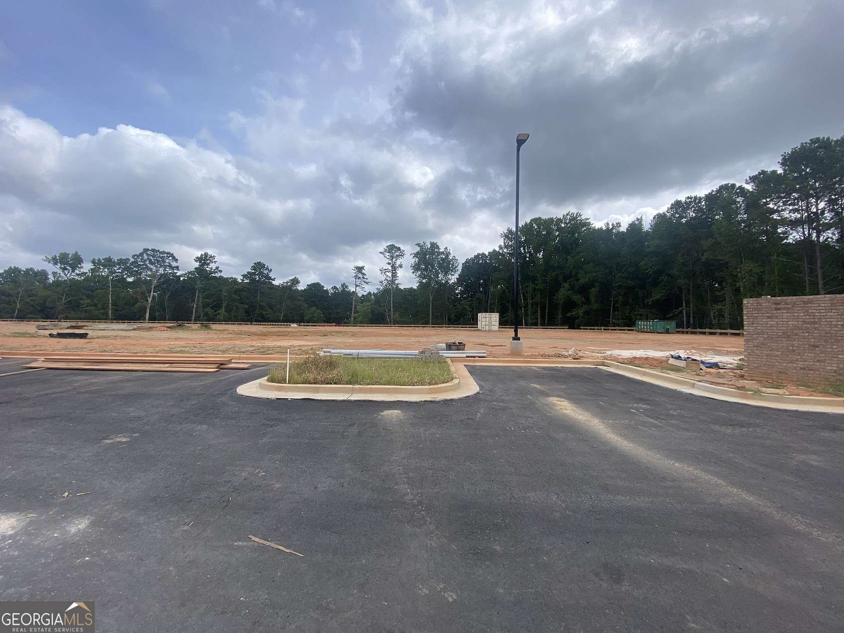 1.17 Acres of Commercial Land for Sale in Canton, Georgia