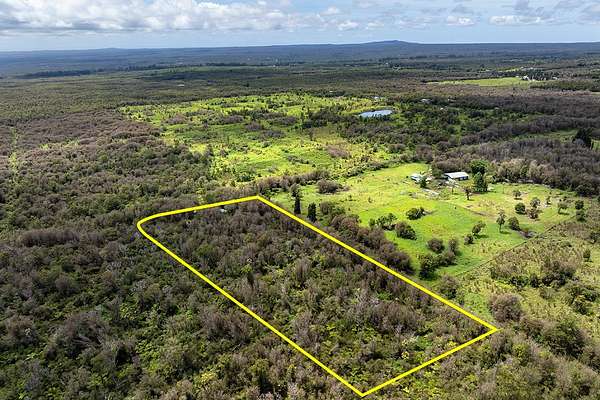 5 Acres of Residential Land for Sale in Mountain View, Hawaii