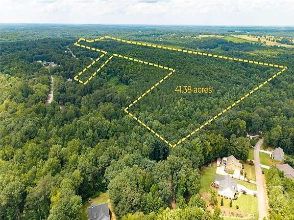 41.4 Acres of Recreational & Residential Land for Sale in Colbert, Georgia