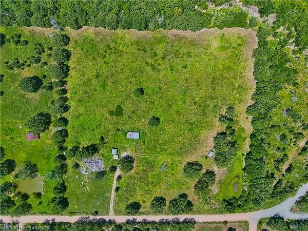 5 Acres of Residential Land for Sale in Tahlequah, Oklahoma