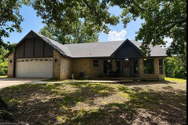 6 Acres of Land with Home for Lease in Spiro, Oklahoma