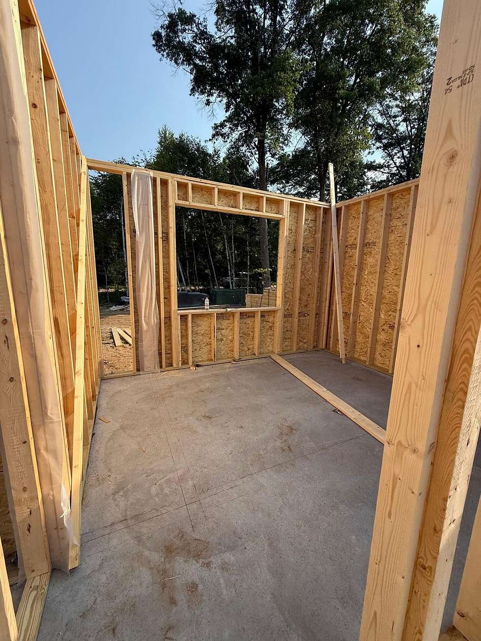 3.78 Acres of Land with Home for Sale in Brainerd, Minnesota