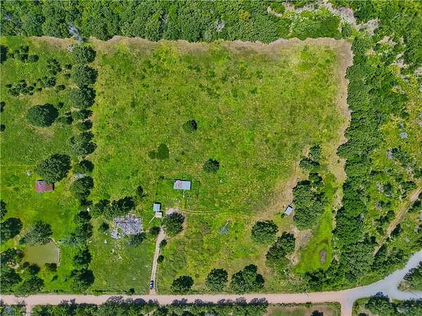 5 Acres of Residential Land for Sale in Tahlequah, Oklahoma
