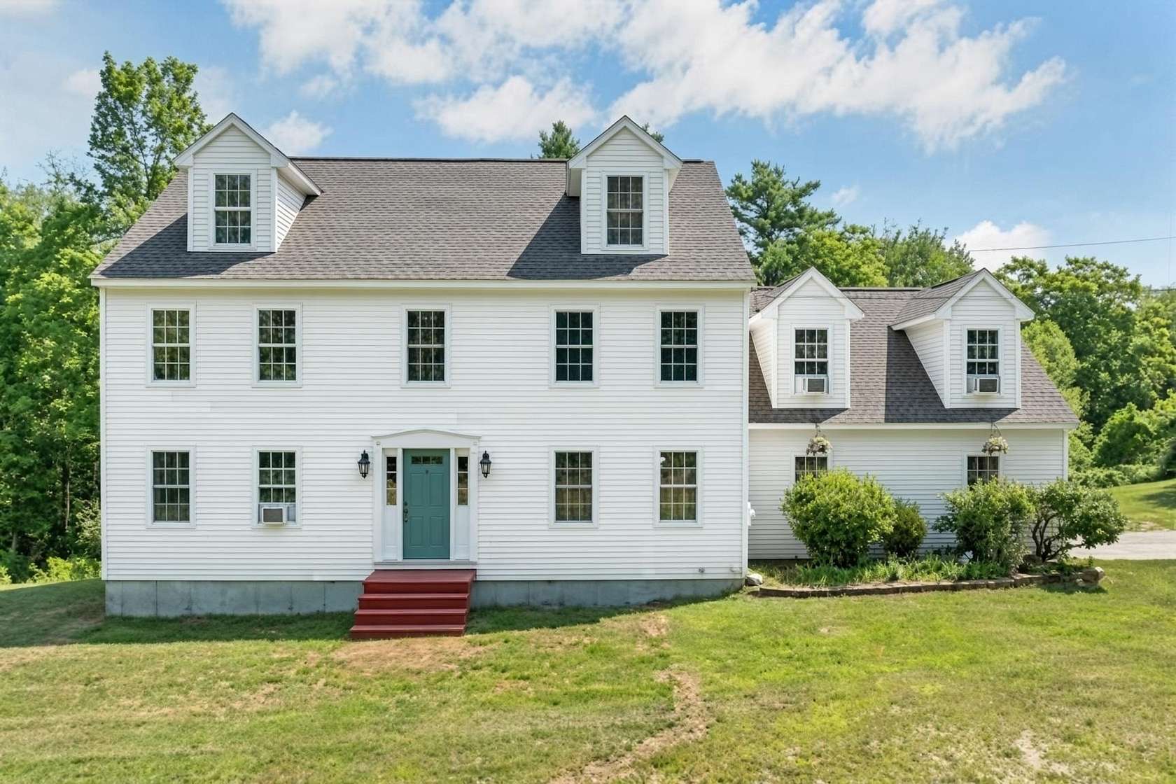 5.1 Acres of Land with Home for Sale in Dunbarton Town, New Hampshire