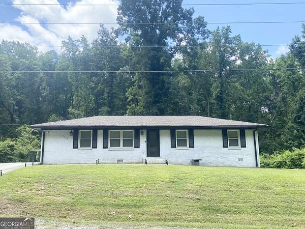 1.85 Acres of Land with Home for Sale in Monroe, Georgia