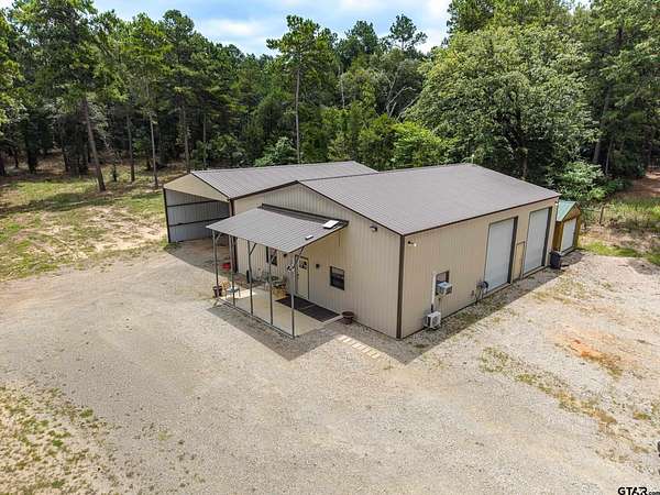 12.2 Acres of Land for Sale in Lindale, Texas
