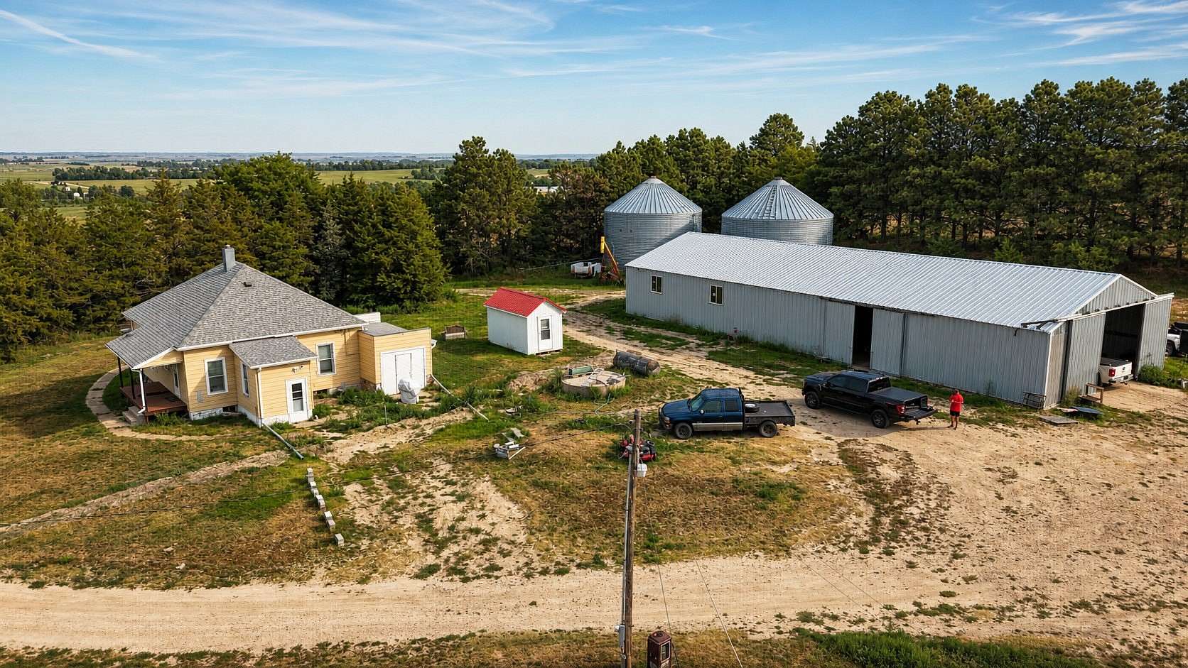 15.6 Acres of Land with Home for Sale in Stapleton, Nebraska