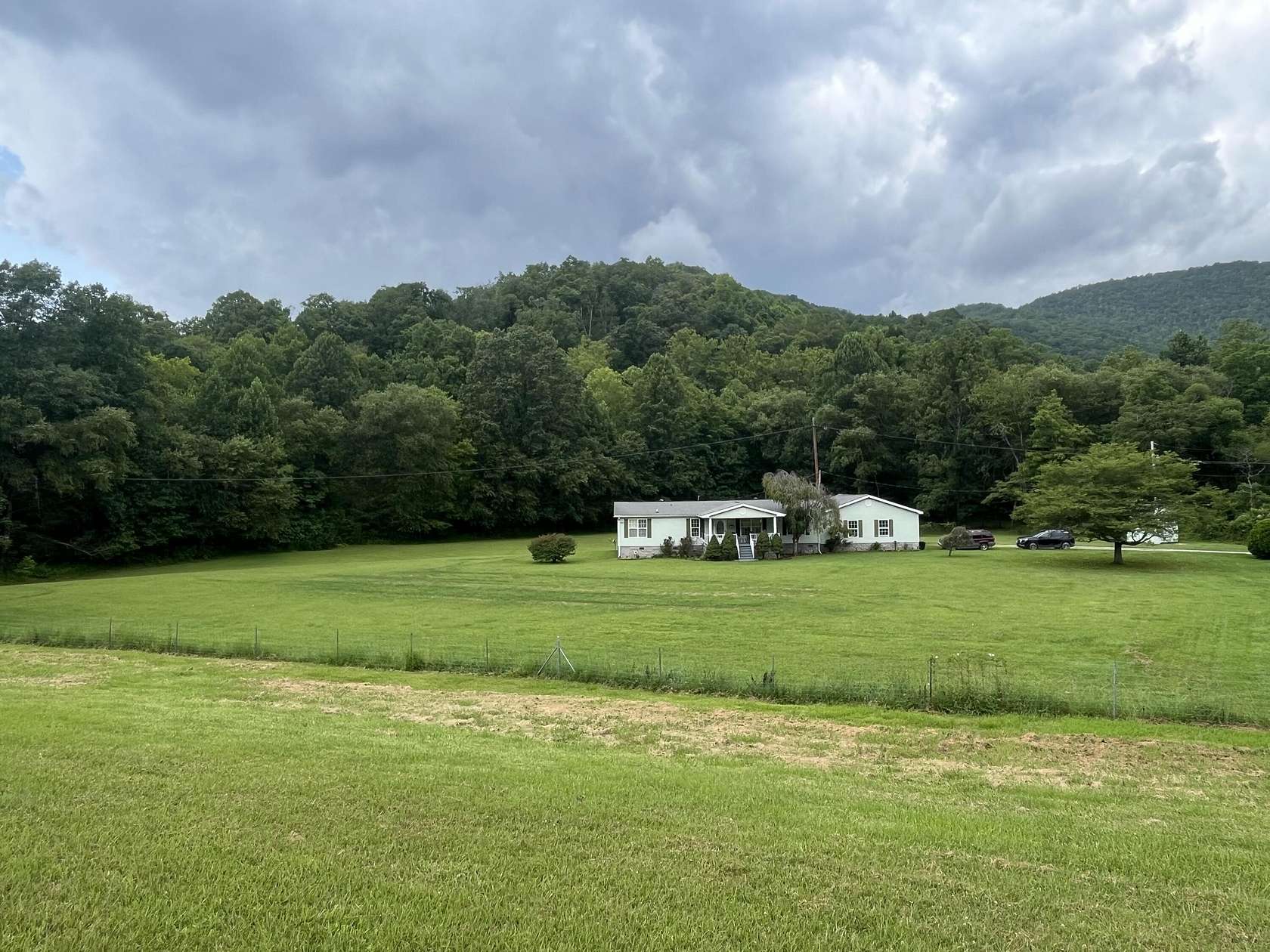 3.12 Acres of Land with Home for Sale in Cumberland, Kentucky